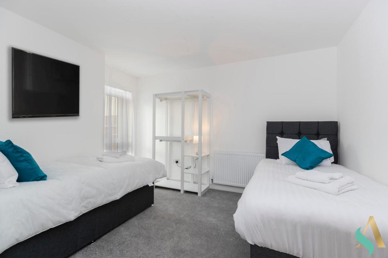 Globe Apartments Гисбъро Екстериор снимка