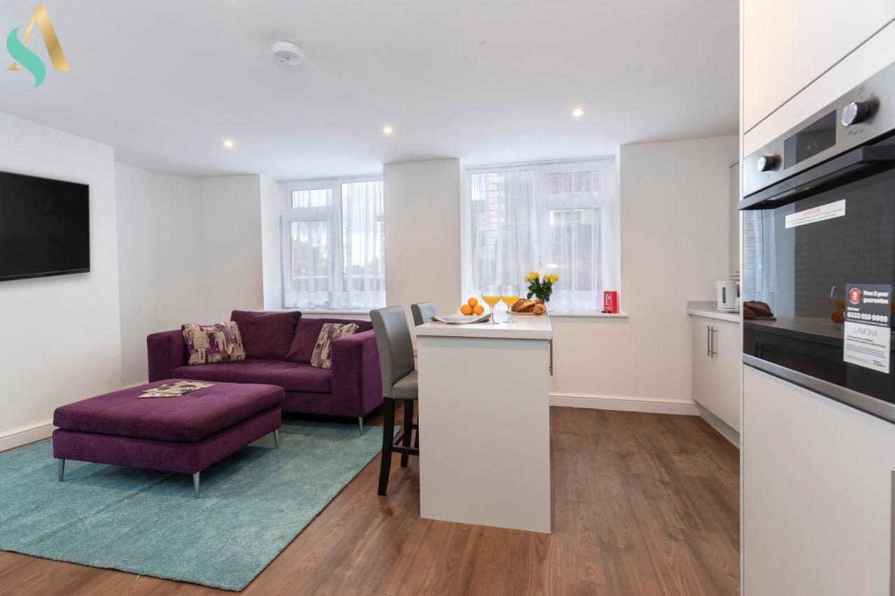 Globe Apartments Гисбъро Екстериор снимка